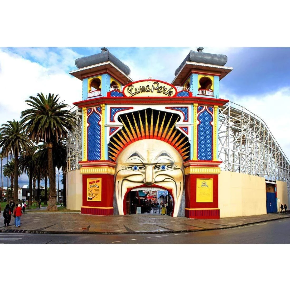 Luna Park Luna Park -WALL ART DESGIN SALE luna park canvas stretched canvas 45x30cm 432657